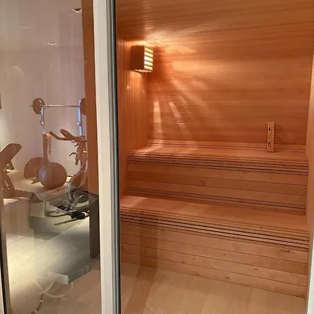 Exclusive Seafront Вилла *