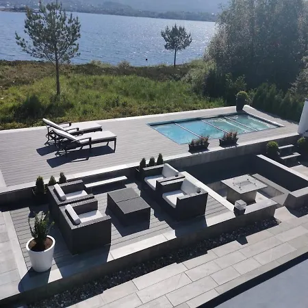 Exclusive Seafront Вилла *