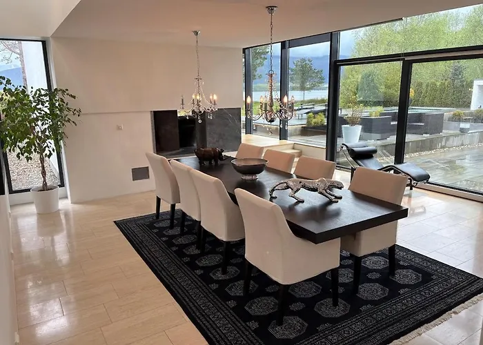 Villa Exclusive Seafront